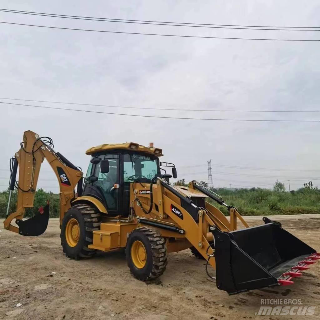 CAT 420 F لوادر ذات جرافات عكسية