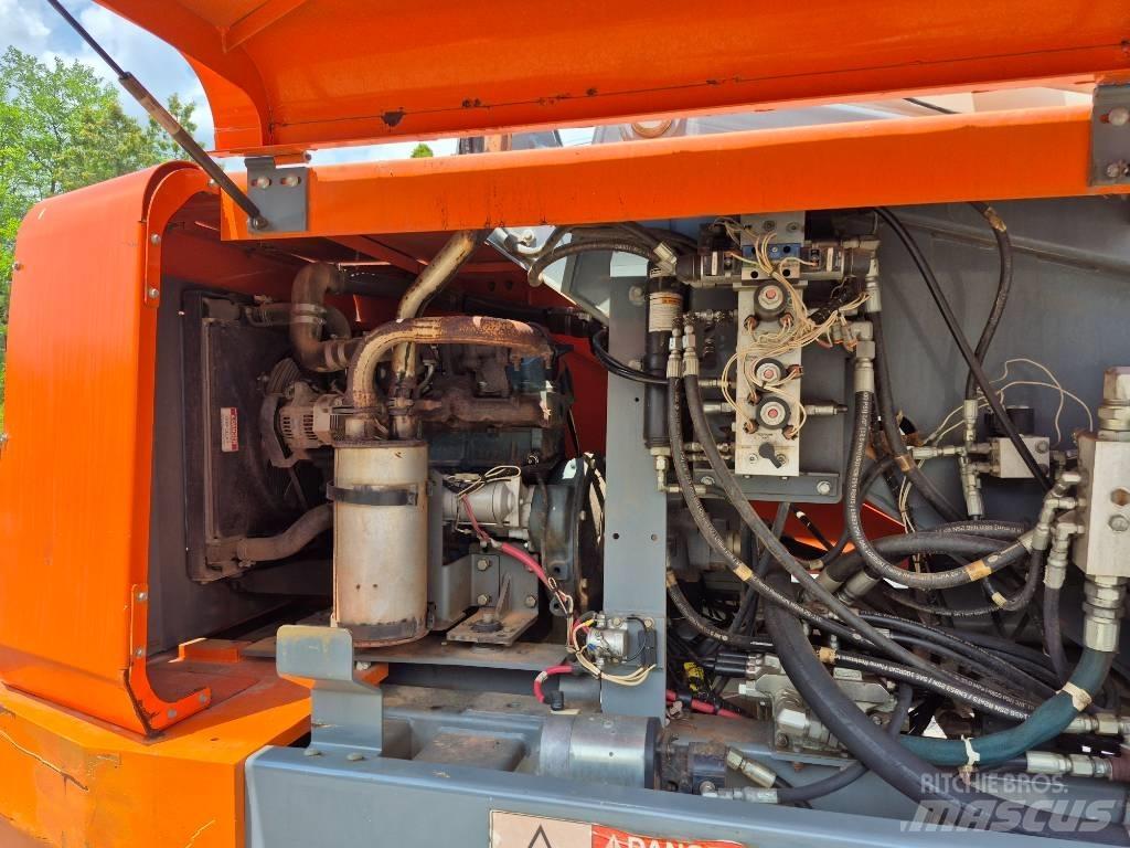 Snorkel TB 60 رافعات سلة مفصلية