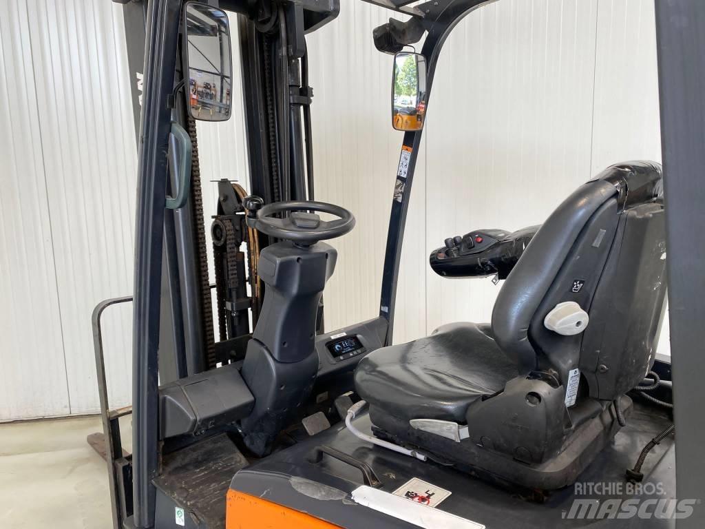 Doosan B18T-7 شاحنات ذات رافعات شوكية تعمل بالكهرباء