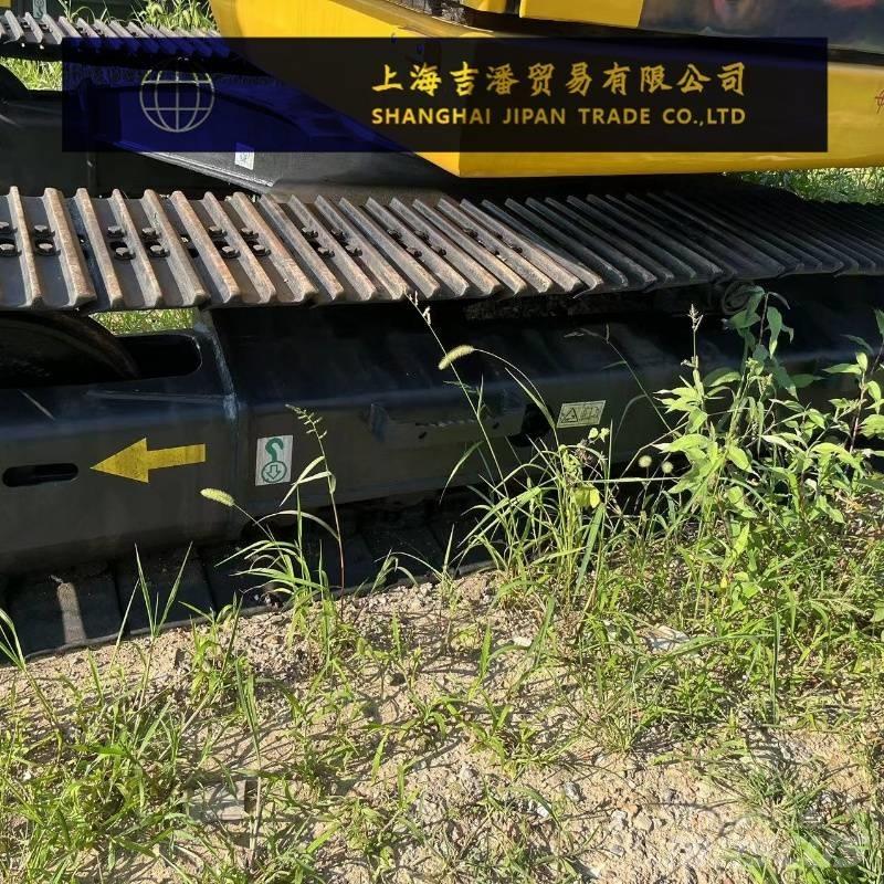Komatsu PC 120 حفارات زحافة