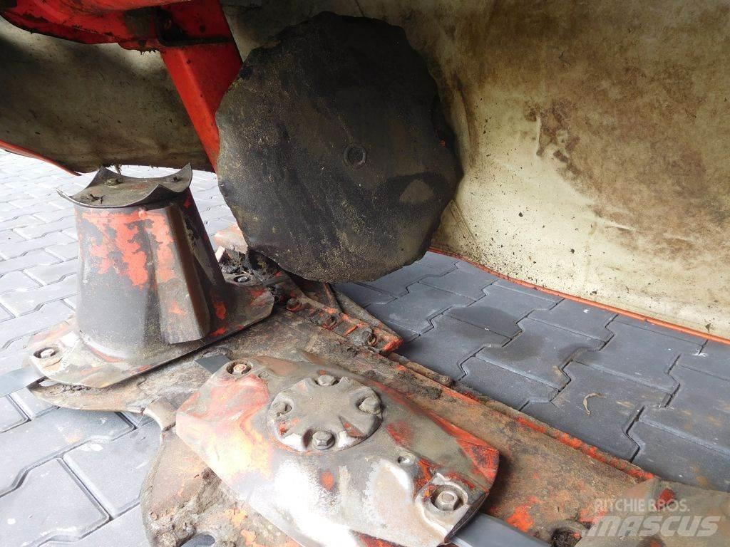 Kuhn GMD 4410-FF مكابس وميبسات التبن