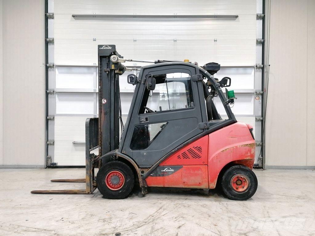 Linde H30D-02 شاحنات الديزل