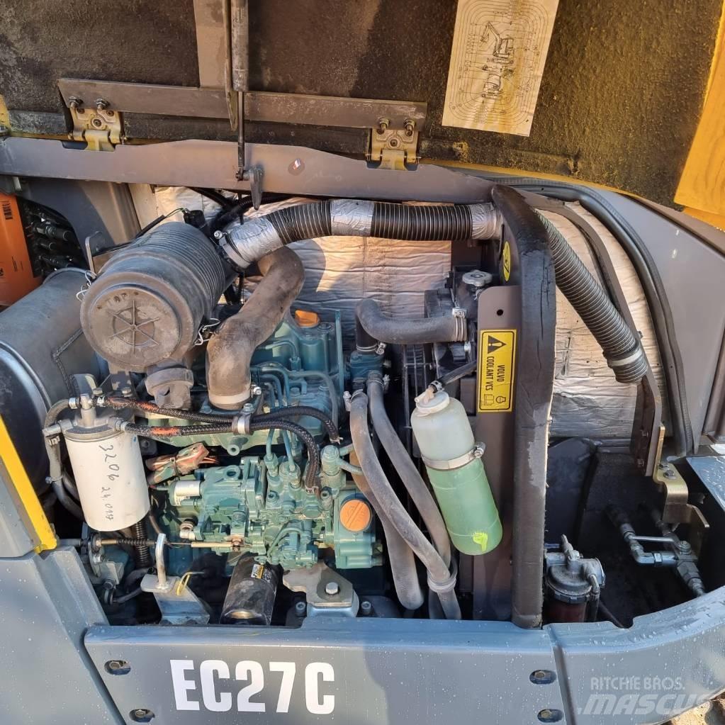 Volvo EC 27 C حفارات صغيرة أقل من 7 طن (حفارات صغيرة)