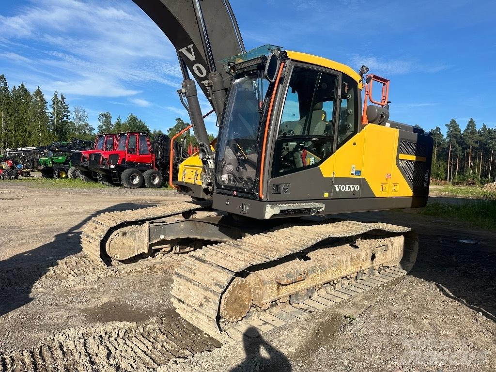 Volvo EC 250 EL حفارات زحافة