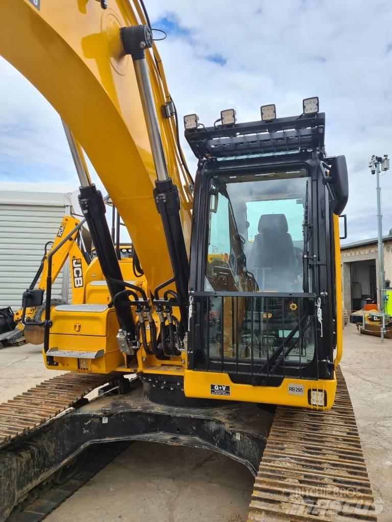 JCB 220X LC حفارات زحافة