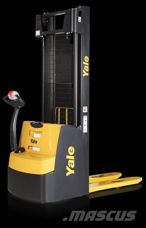 Yale ES12-12WAI معدات التكديس الجوالة