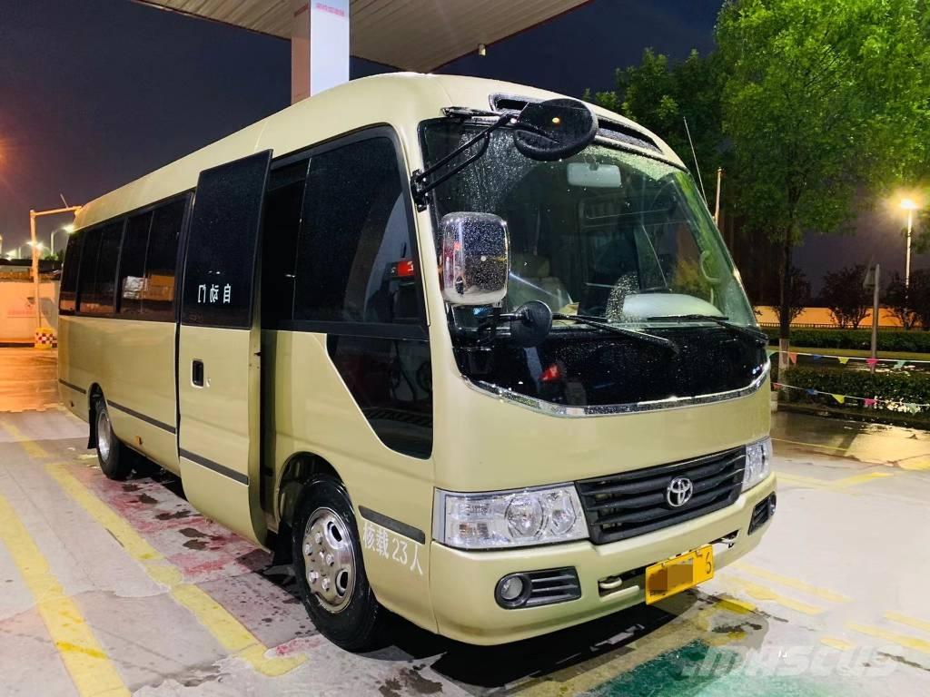 Toyota Coaster Bus حافلة صغيرة