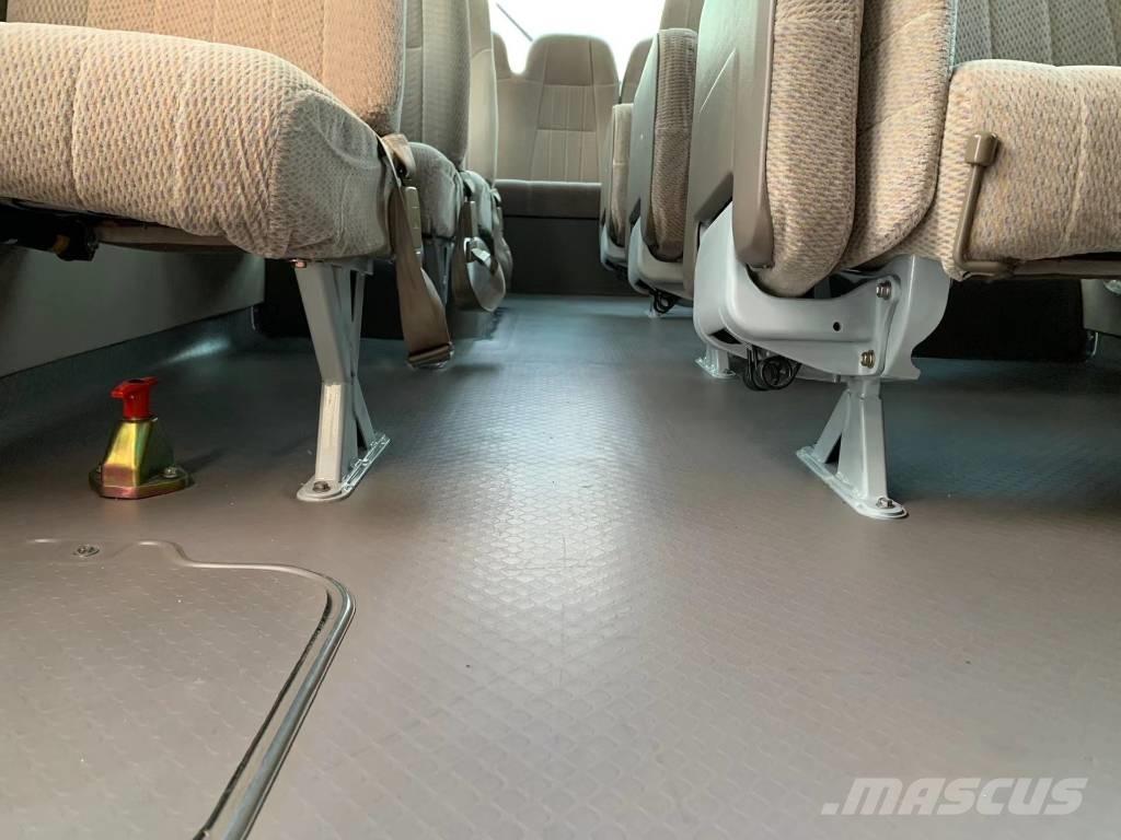 Toyota Coaster Bus حافلة صغيرة