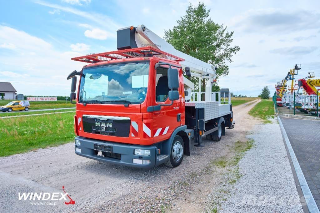 Ruthmann T 300 المنصات الهوائية المثبتة على شاحنة