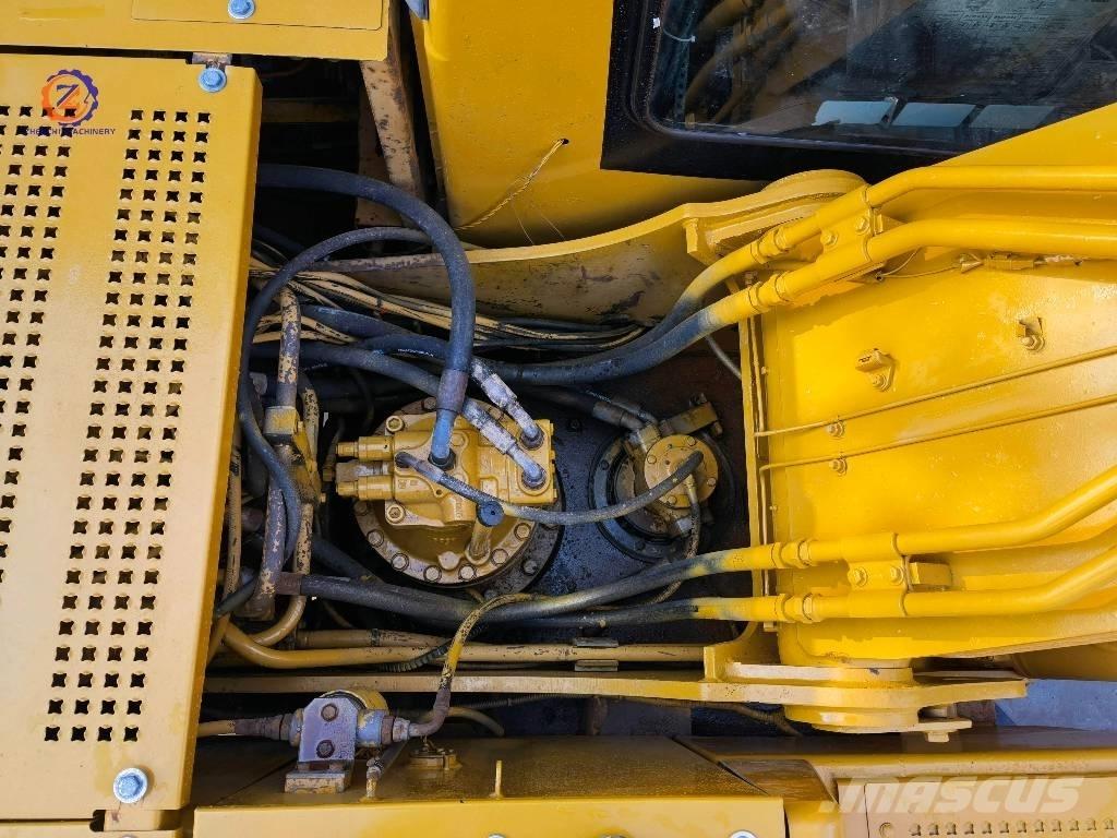 CAT 320 B L حفارات زحافة