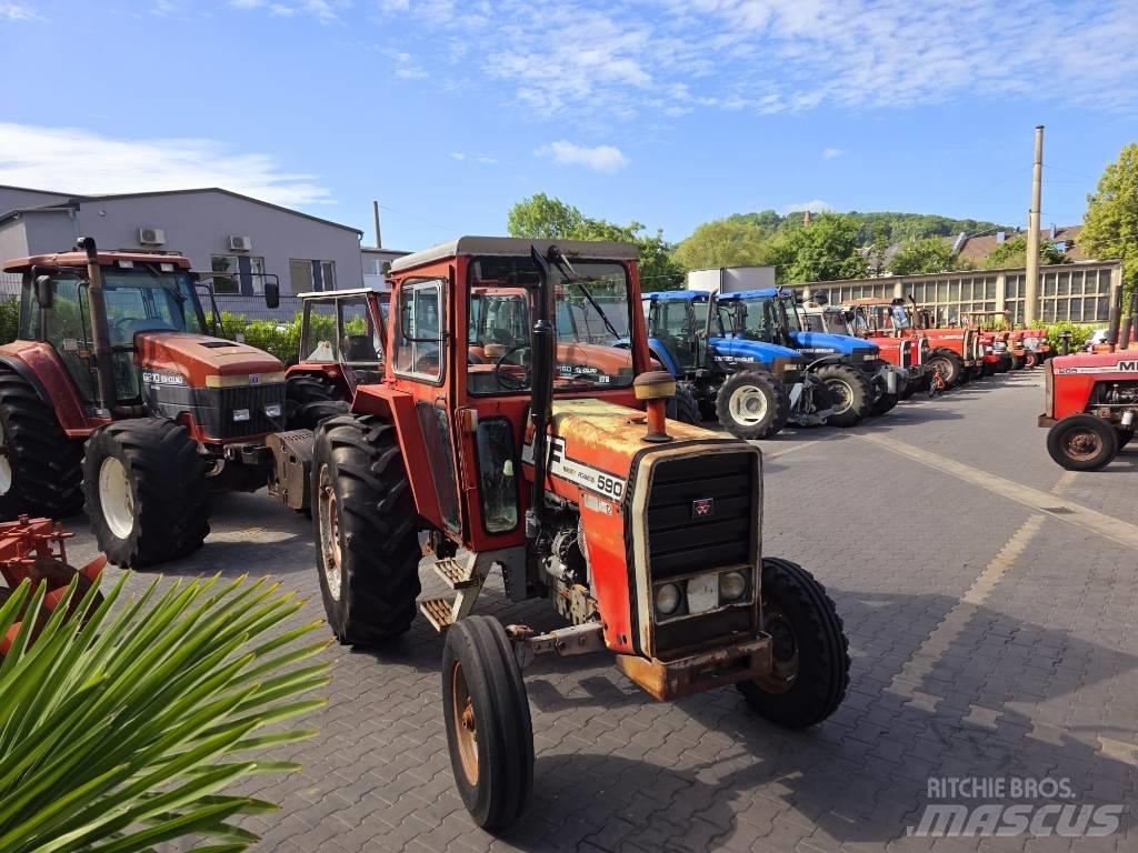 Massey Ferguson 590 الجرارات