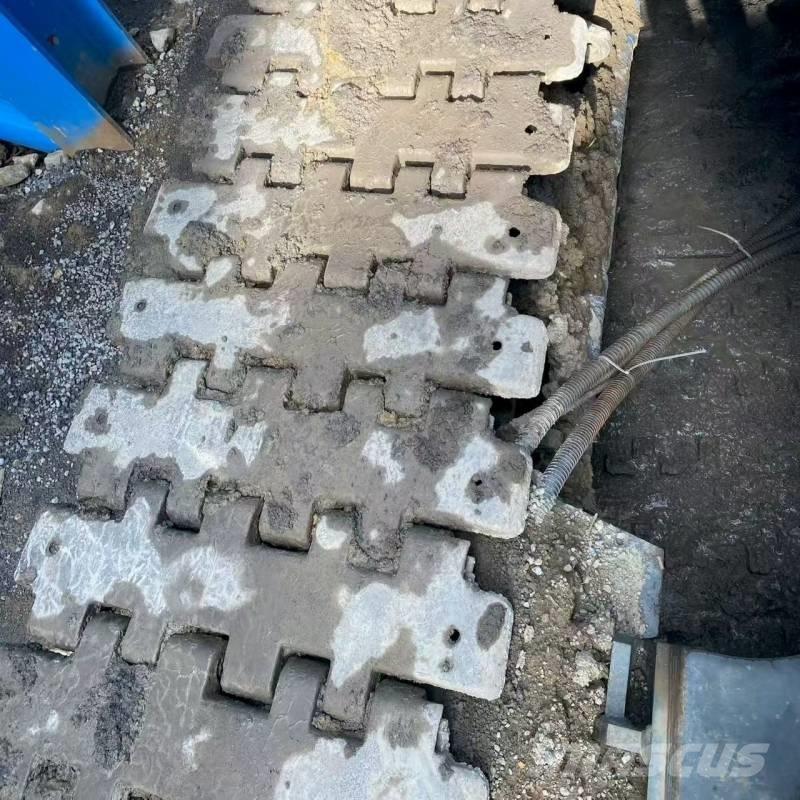 Kobelco 7200 رافعات مجنزرة