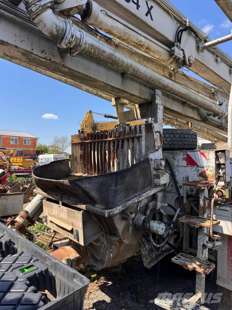 Mercedes-Benz 2631 مضخات خرسانة