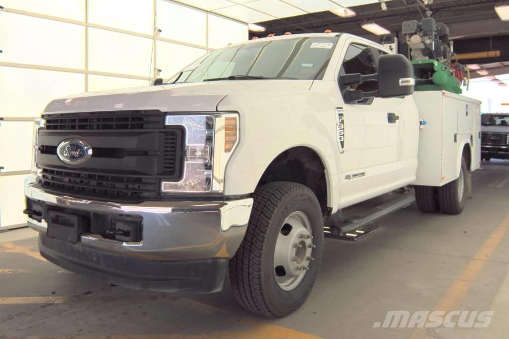 Ford F 350 XL SD رافعات مجنزرة