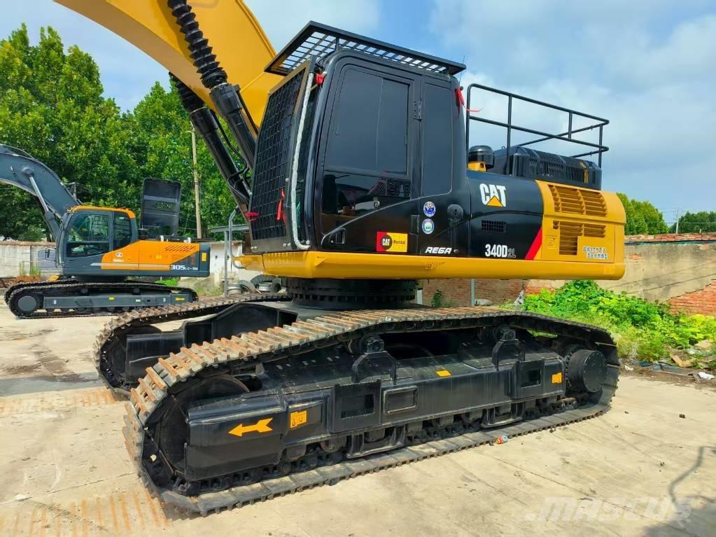 CAT 340 D L حفارات زحافة