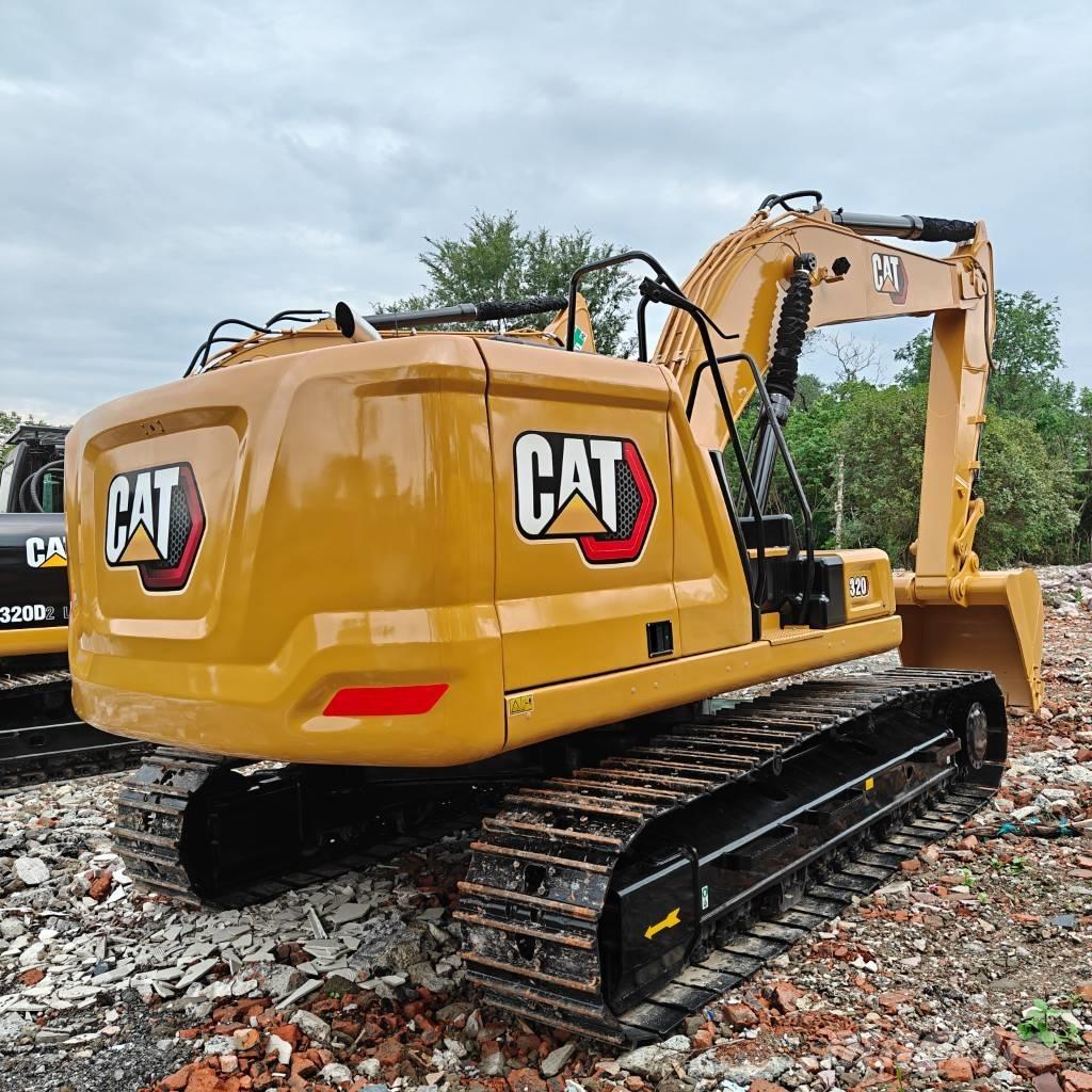CAT 320GC حفارات زحافة