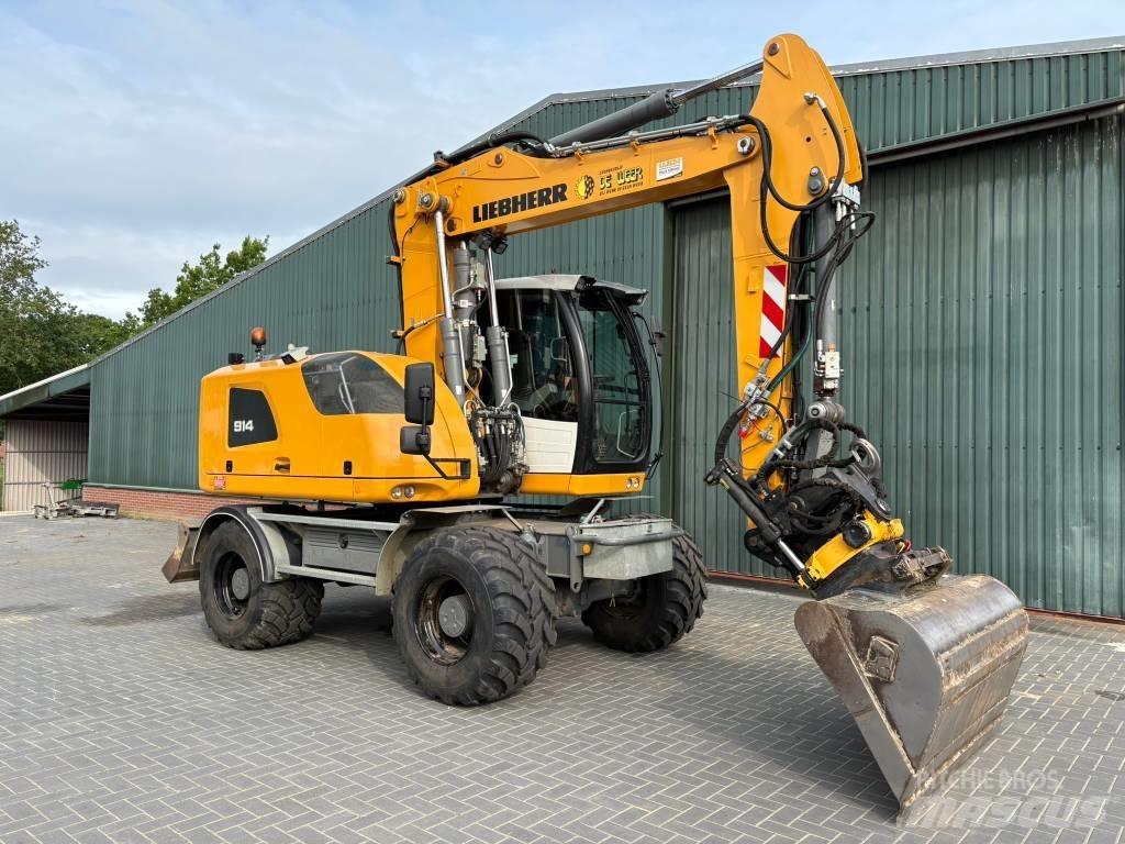 Liebherr 914 حفارات بعجل