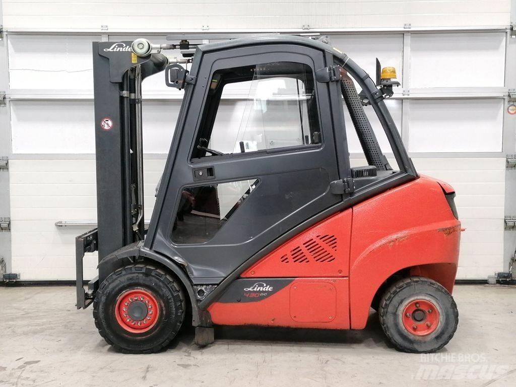 Linde H30D-02 شاحنات الديزل
