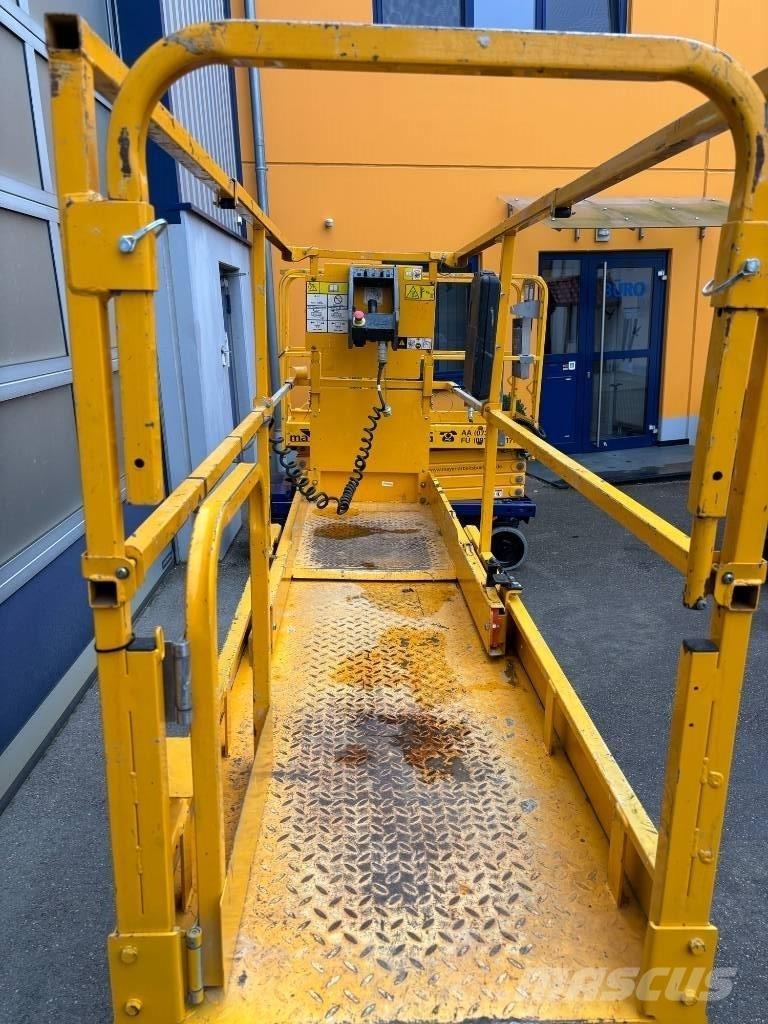 JLG 1930 ES رافعات مقصية الشكل