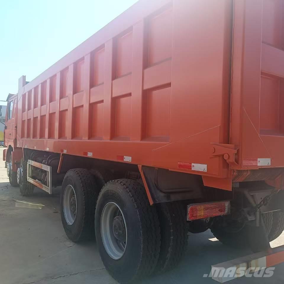 Shacman F3000 8x4 شاحنات قلابة