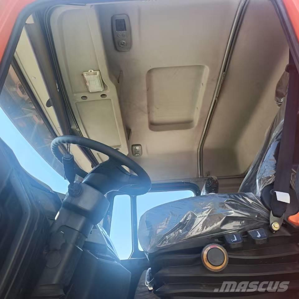 Shacman F3000 8x4 شاحنات قلابة