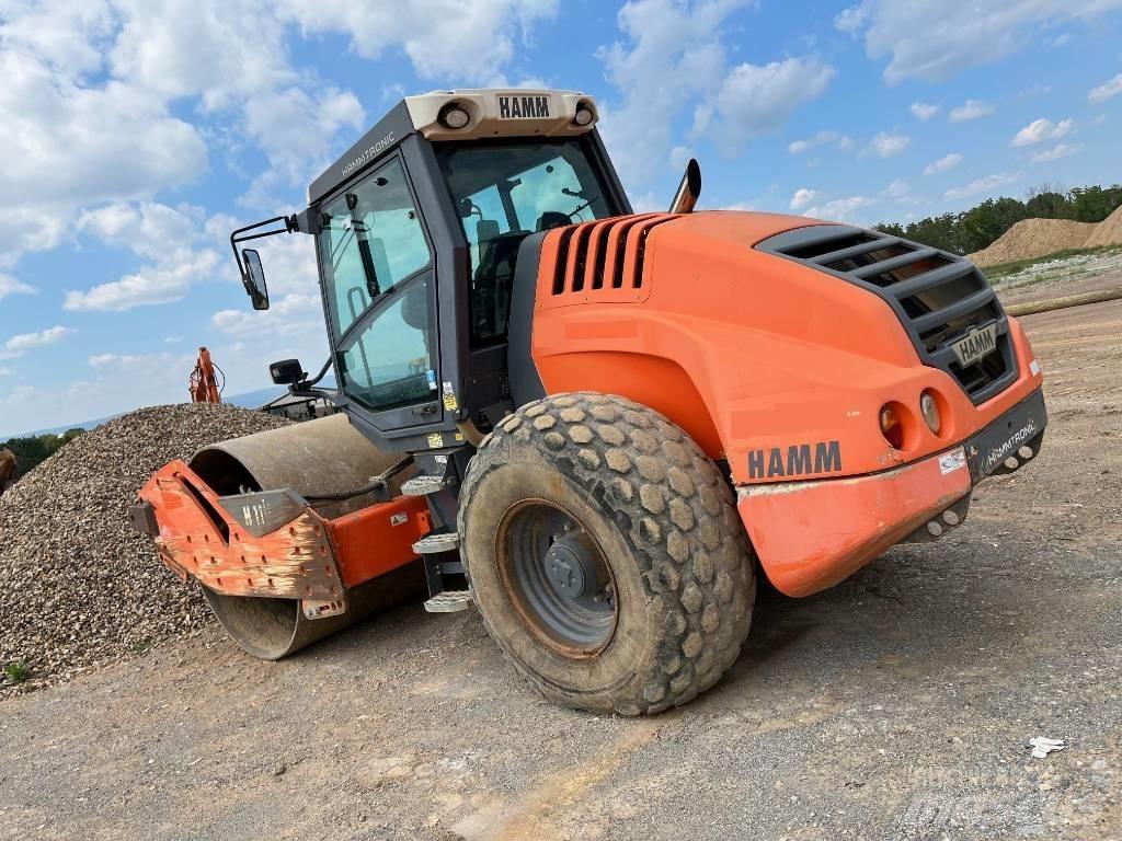 Hamm H11 i x مداحل أحادية الأسطوانة