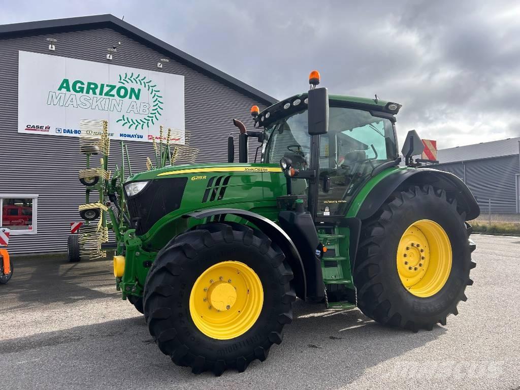 John Deere 6215 R الجرارات