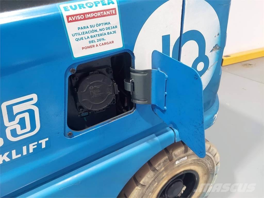 BYD ECB25C شاحنات ذات رافعات شوكية تعمل بالكهرباء