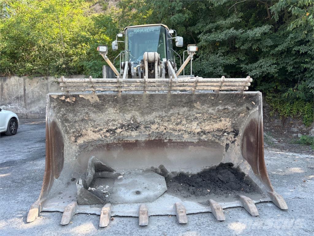 Komatsu WA480-5H أخرى