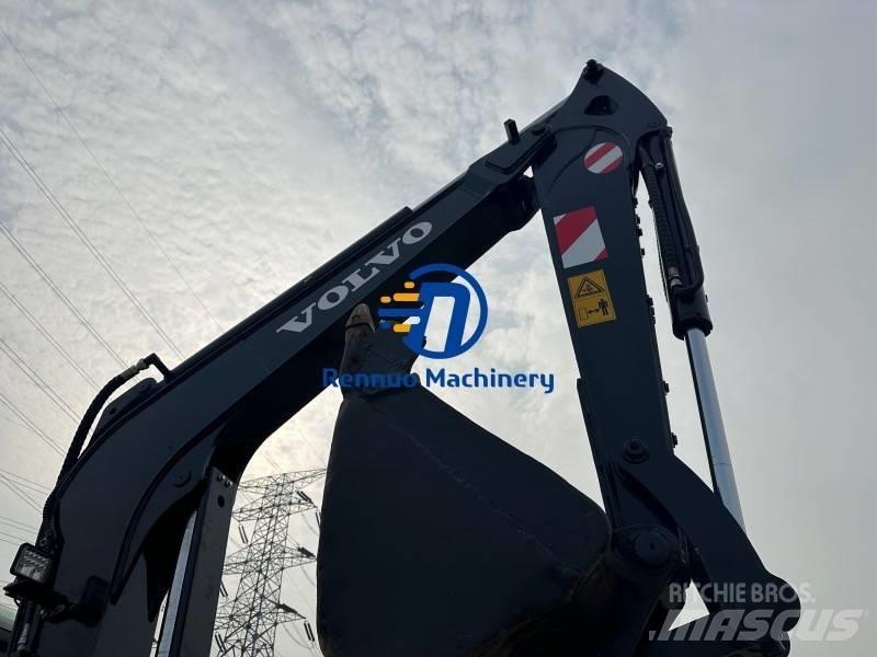 Volvo EC 60 D حفارات صغيرة أقل من 7 طن (حفارات صغيرة)
