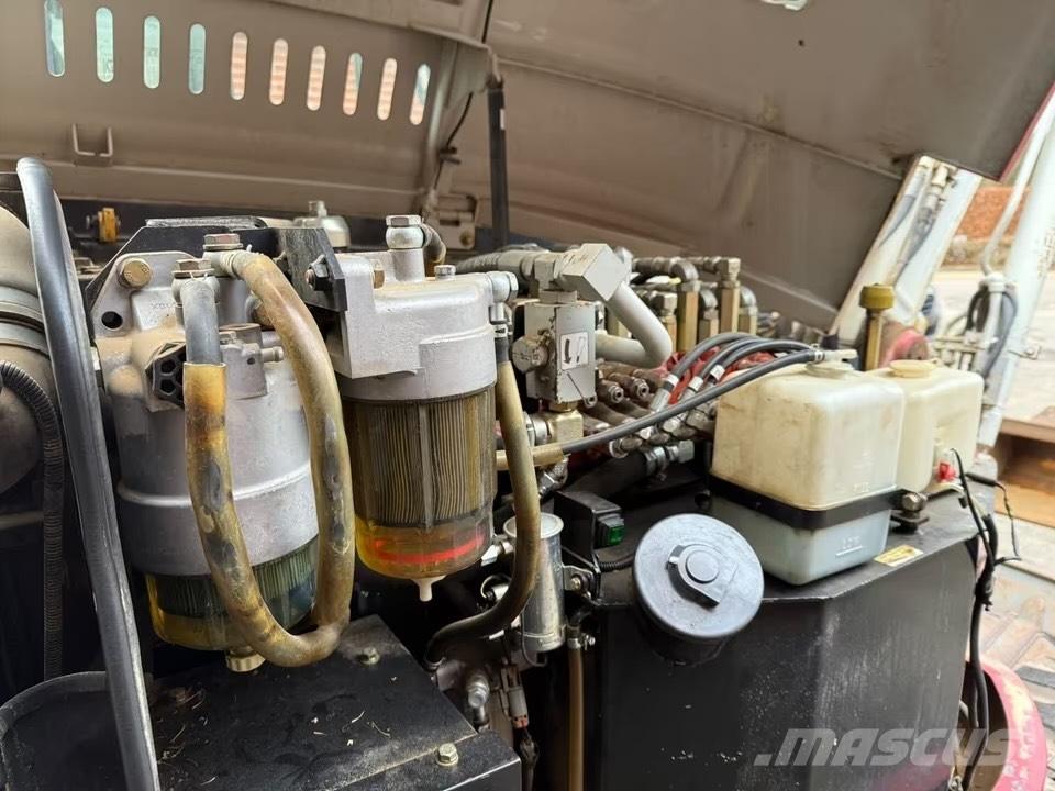 Takeuchi TB 290 حفارات وسط 7 طن - 12 طن