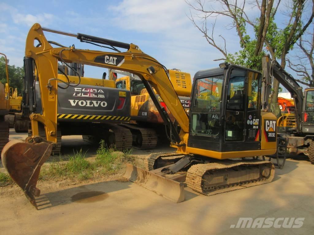 CAT 305.5 E2 حفارات زحافة