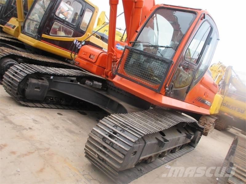 Doosan DX 340 حفارات زحافة