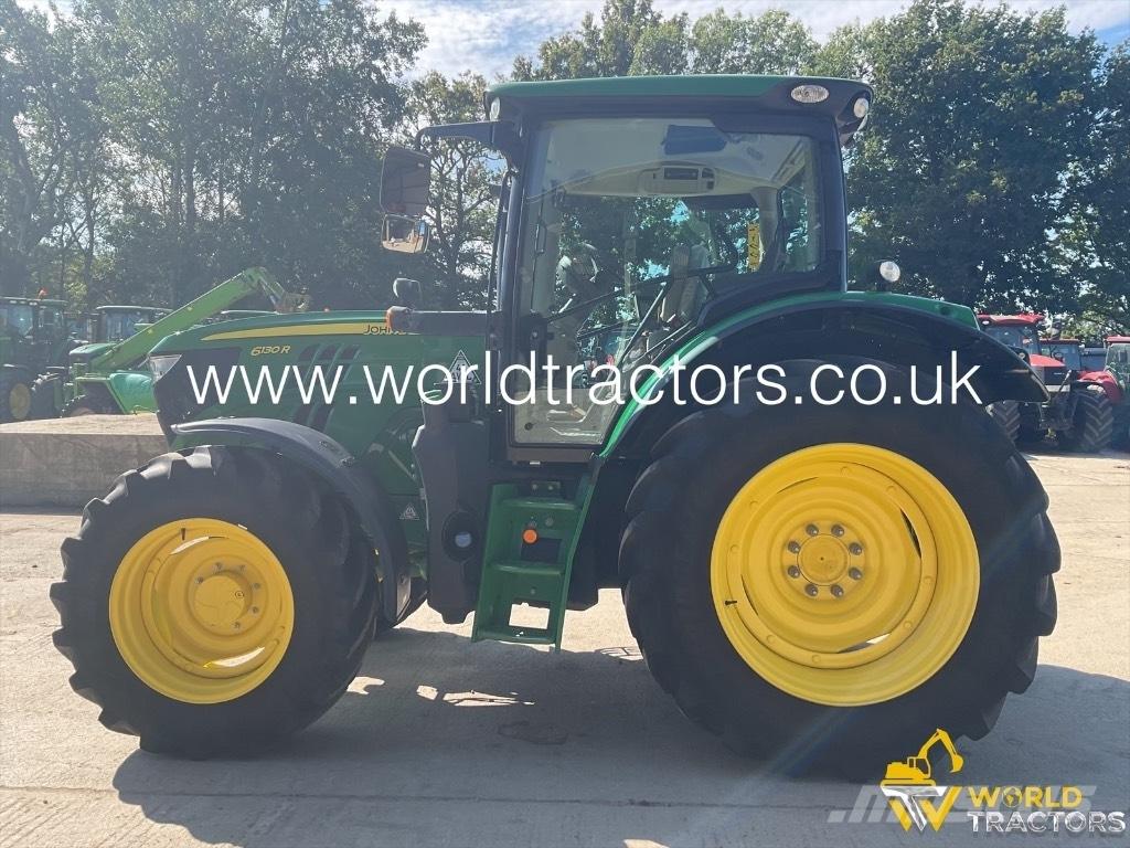 John Deere 6130 R الجرارات
