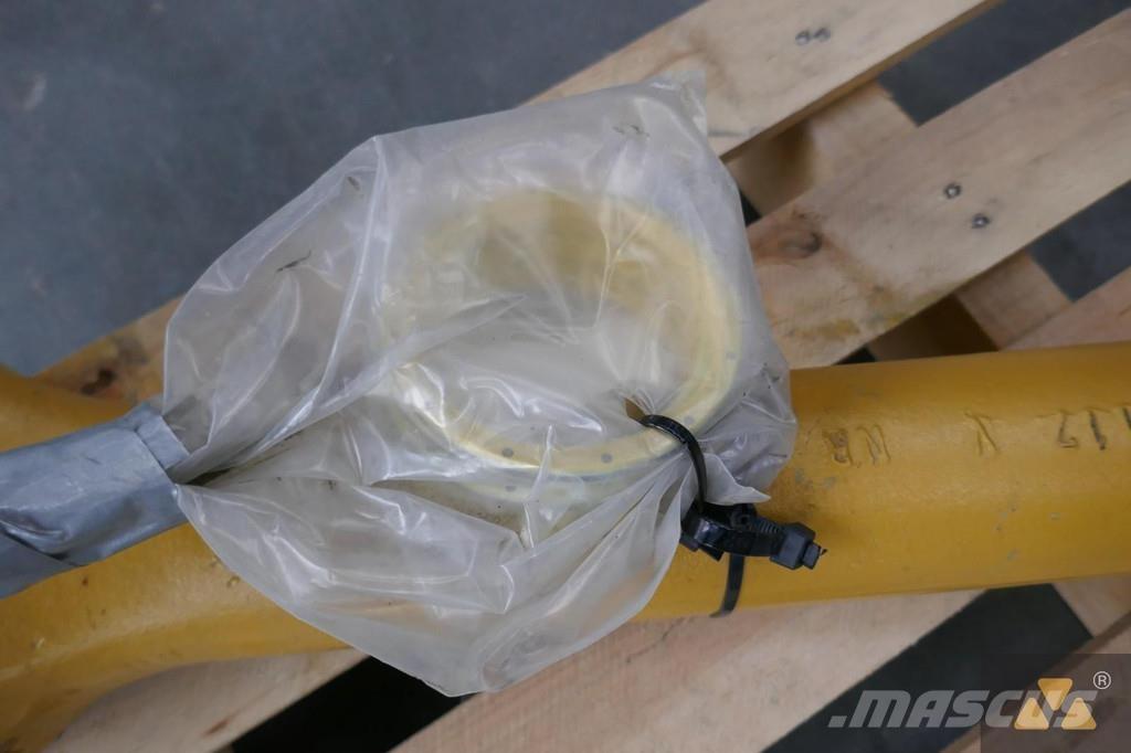 CAT 137-4117 معدات النقل - غير ذلك