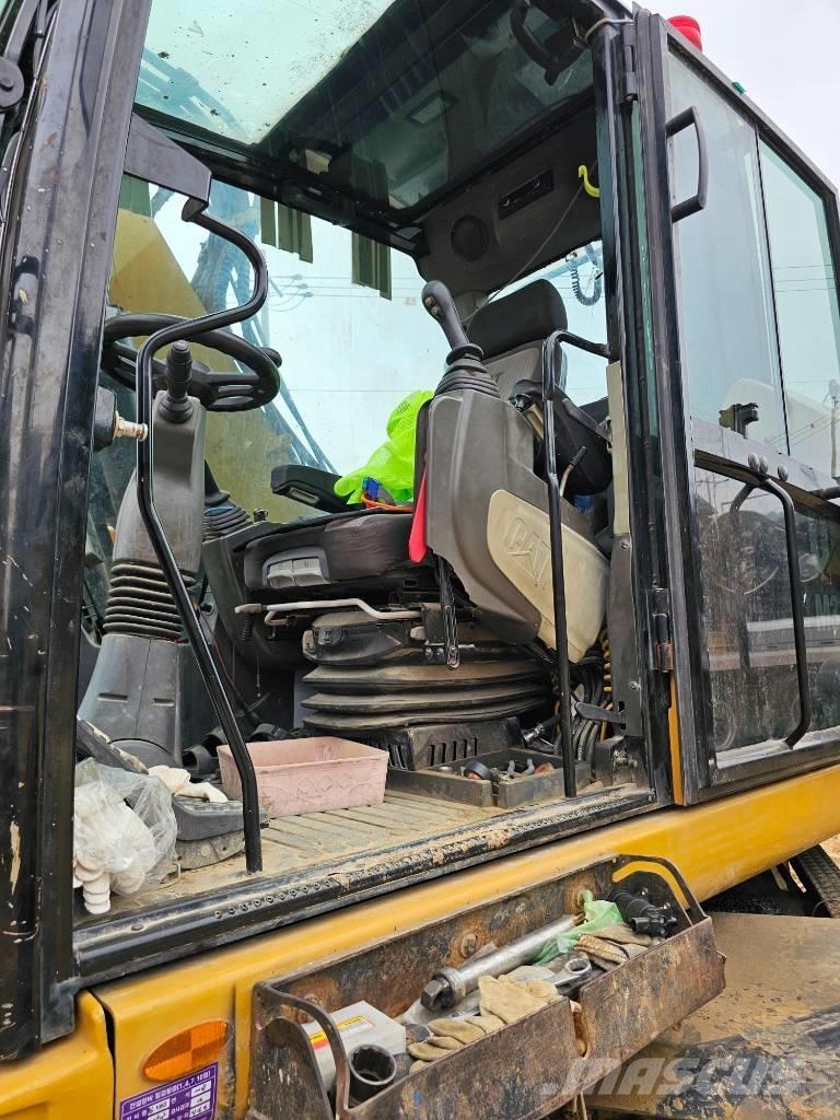 CAT 314F حفارات بعجل