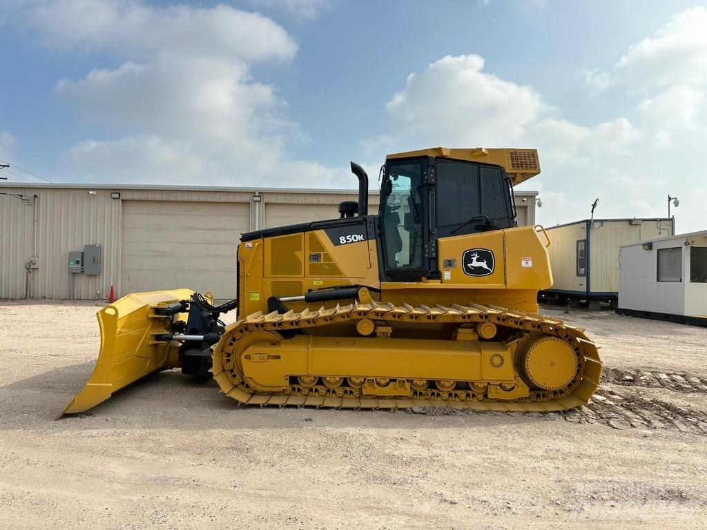 DEERE 850K بلدوزرات مجنزرة