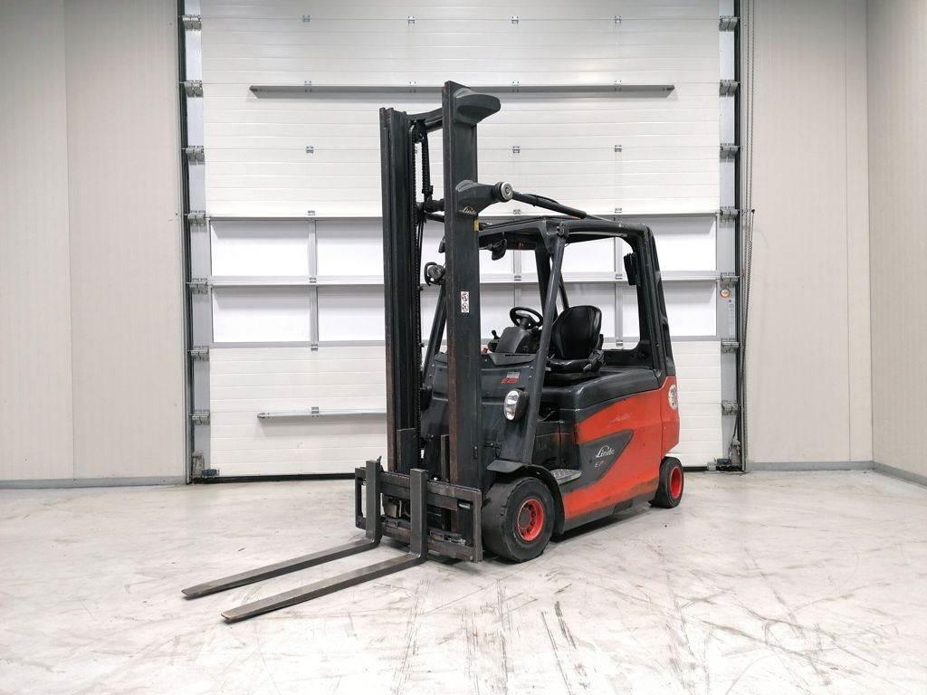 Linde E25HL-01/600 شاحنات ذات رافعات شوكية تعمل بالكهرباء