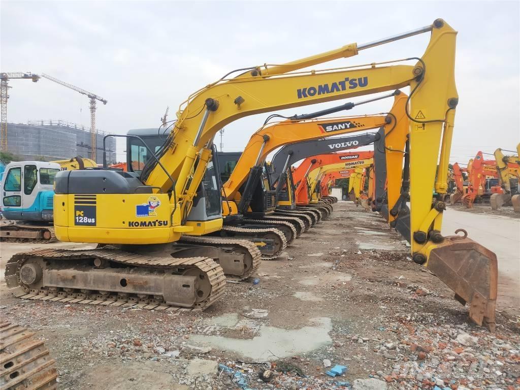 Komatsu PC 128 US حفارات وسط 7 طن - 12 طن