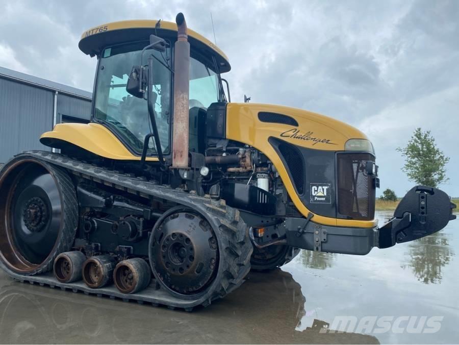 CAT Challenger MT765 الجرارات