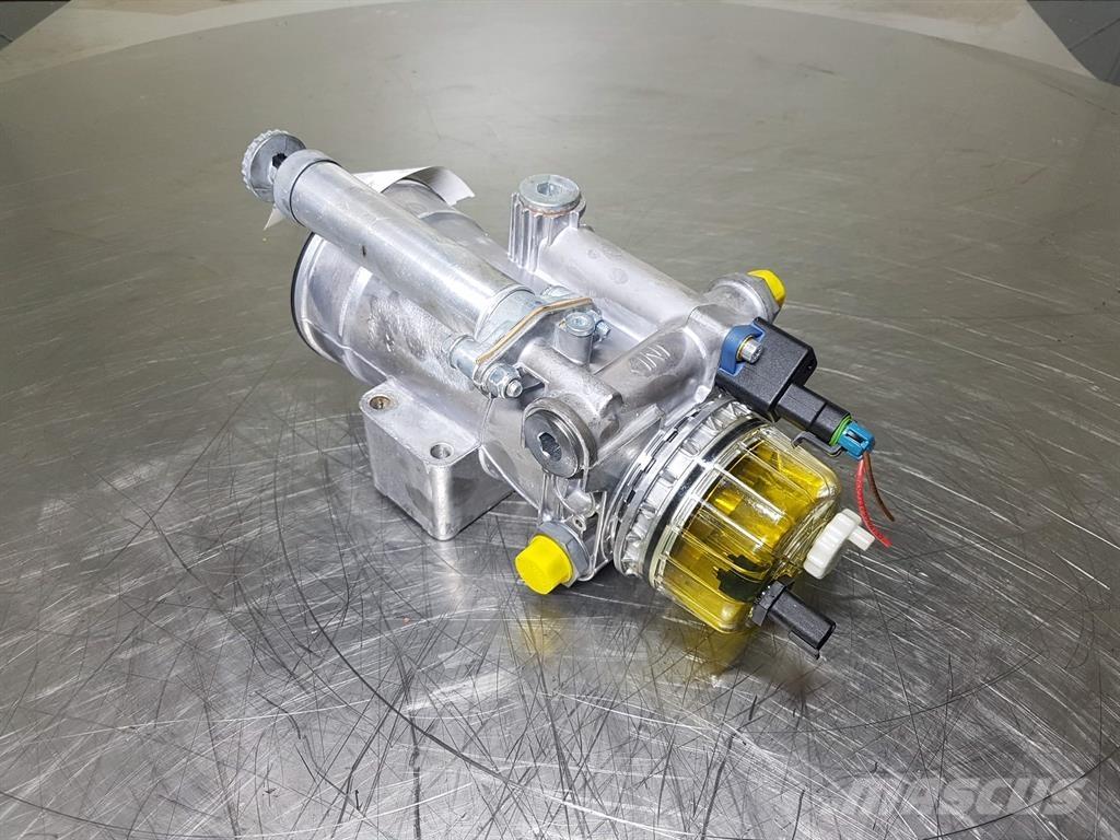 Sennebogen SE1707 محركات