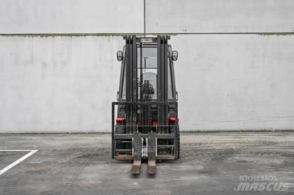 Manitou MI 25 D شاحنات الديزل