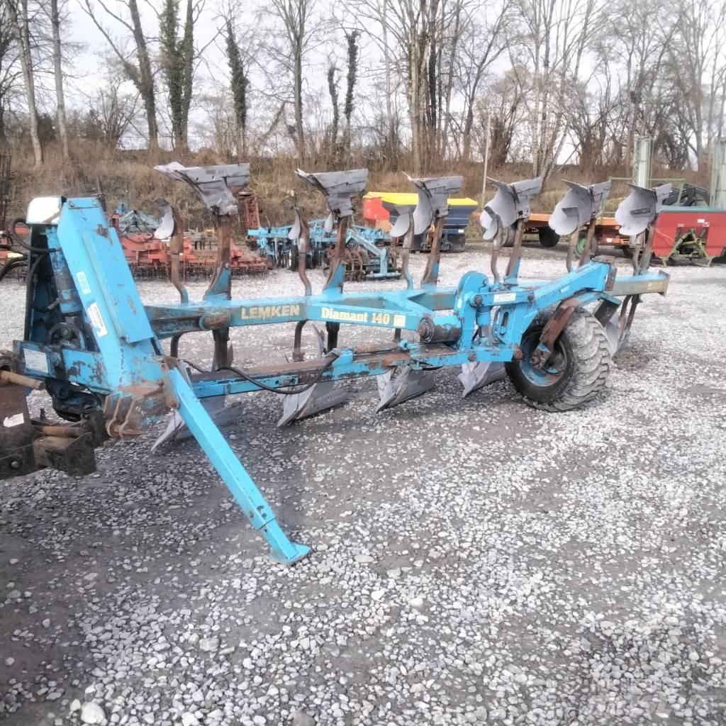 Lemken DIAMANT 140 محاريث عكسية