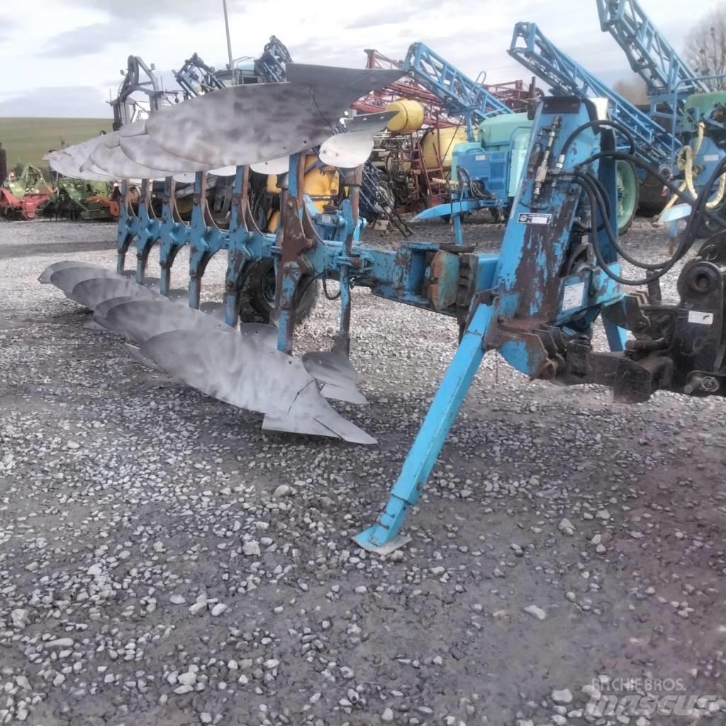 Lemken DIAMANT 140 محاريث عكسية