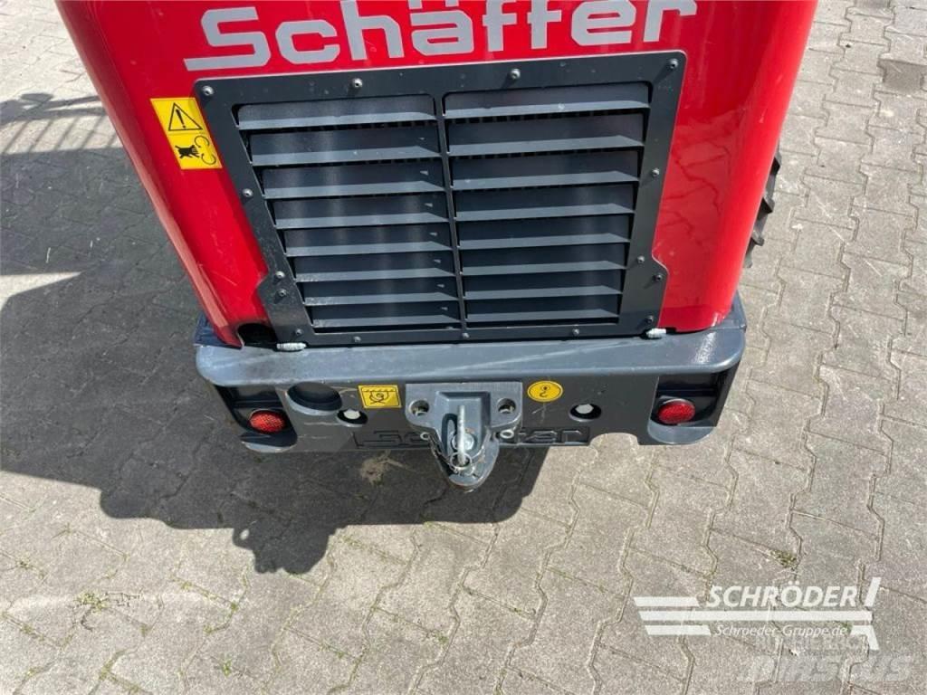 Schäffer 2028 SLT لوادر صغيرة