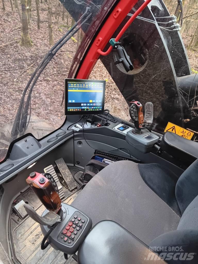 Komatsu 901 XC حصادات