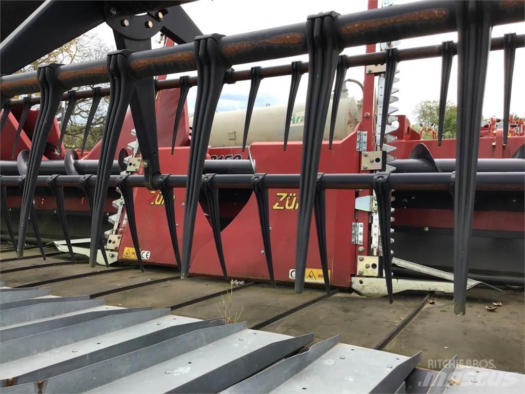 Case IH 3100 رؤوس الحصادات الدراسات