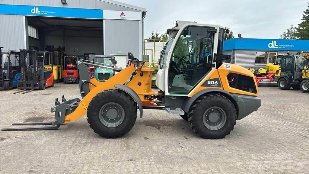 Liebherr L 506 حفارات خاصة