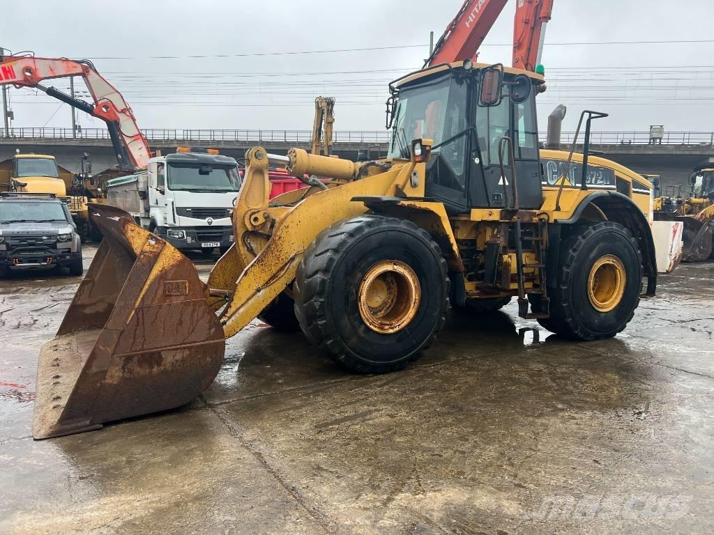 CAT 972 H لوادر بعجل