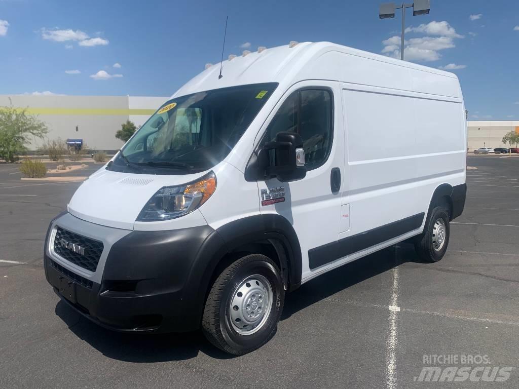 RAM PROMASTER 1500 شاحنة مقفلة